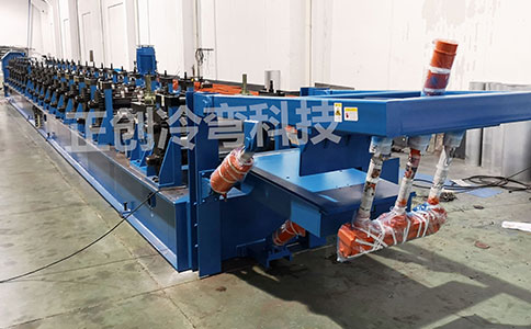 冷彎成型汽車車廂板設備的優點